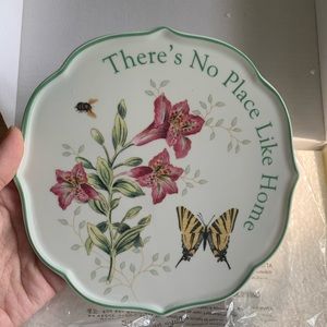 Lenox “Butterfly Meadow” Trivet